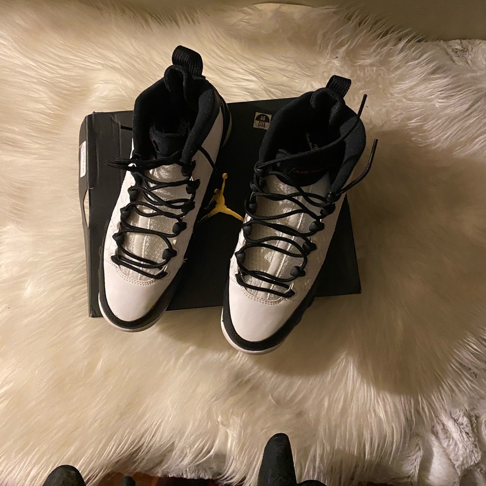 Jordan 5 Grade school